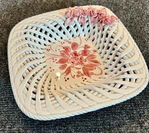 Vintage Capodimonte Belfiore Collection Italy Square Basketweave Bowl -Applied P